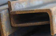 Неравнополочный уголок с длинной полкой Фото уголка неравнополочного